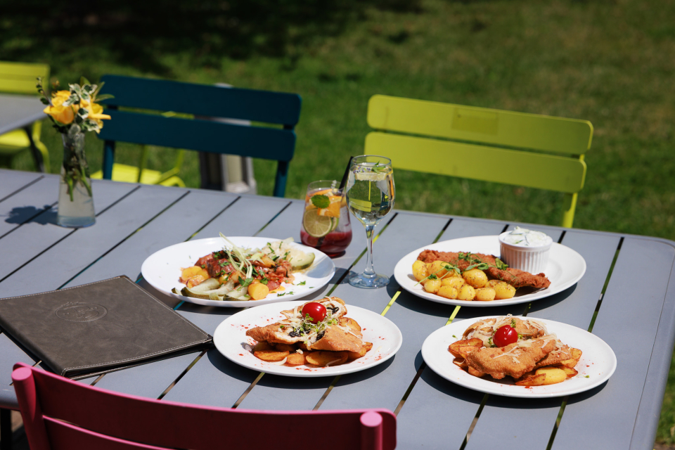 Bagolyvár Fogadó - Zirc