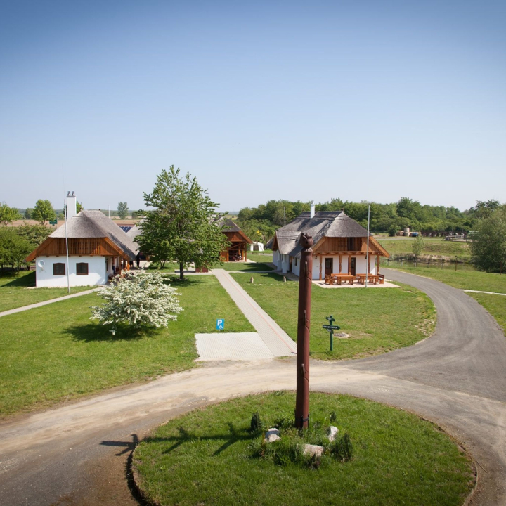 Csodaszarvas Panzió és Tájpark