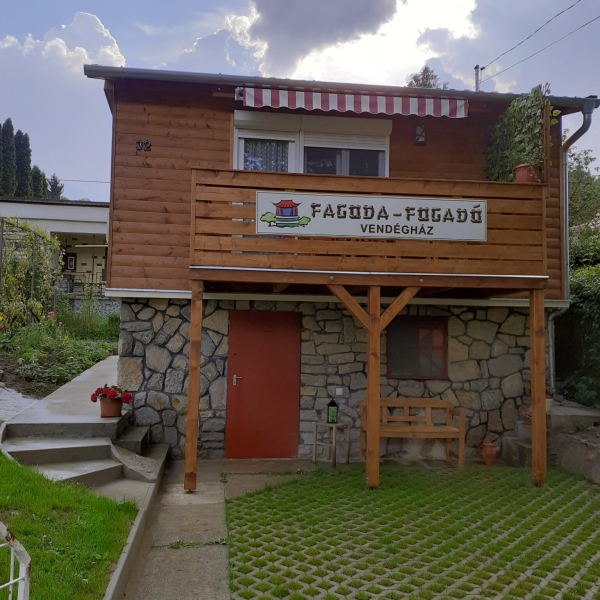FAGODA-FOGADÓ VENDÉGHÁZ 